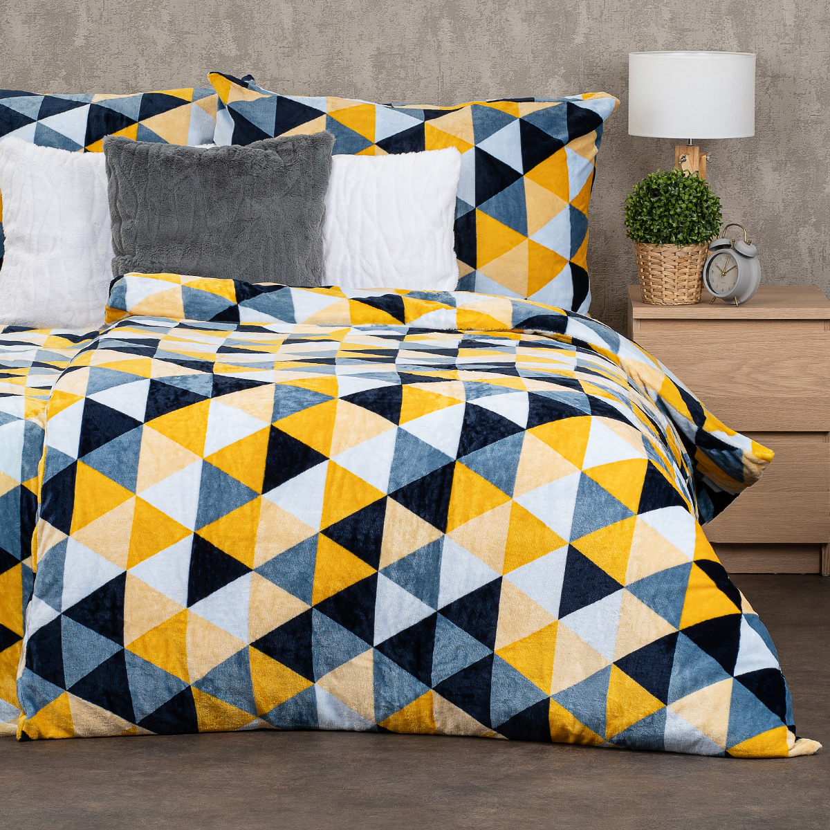 4Home Obliečky mikroflanel Scandi triangle, 160 x 200 cm, 70 x 80 cm