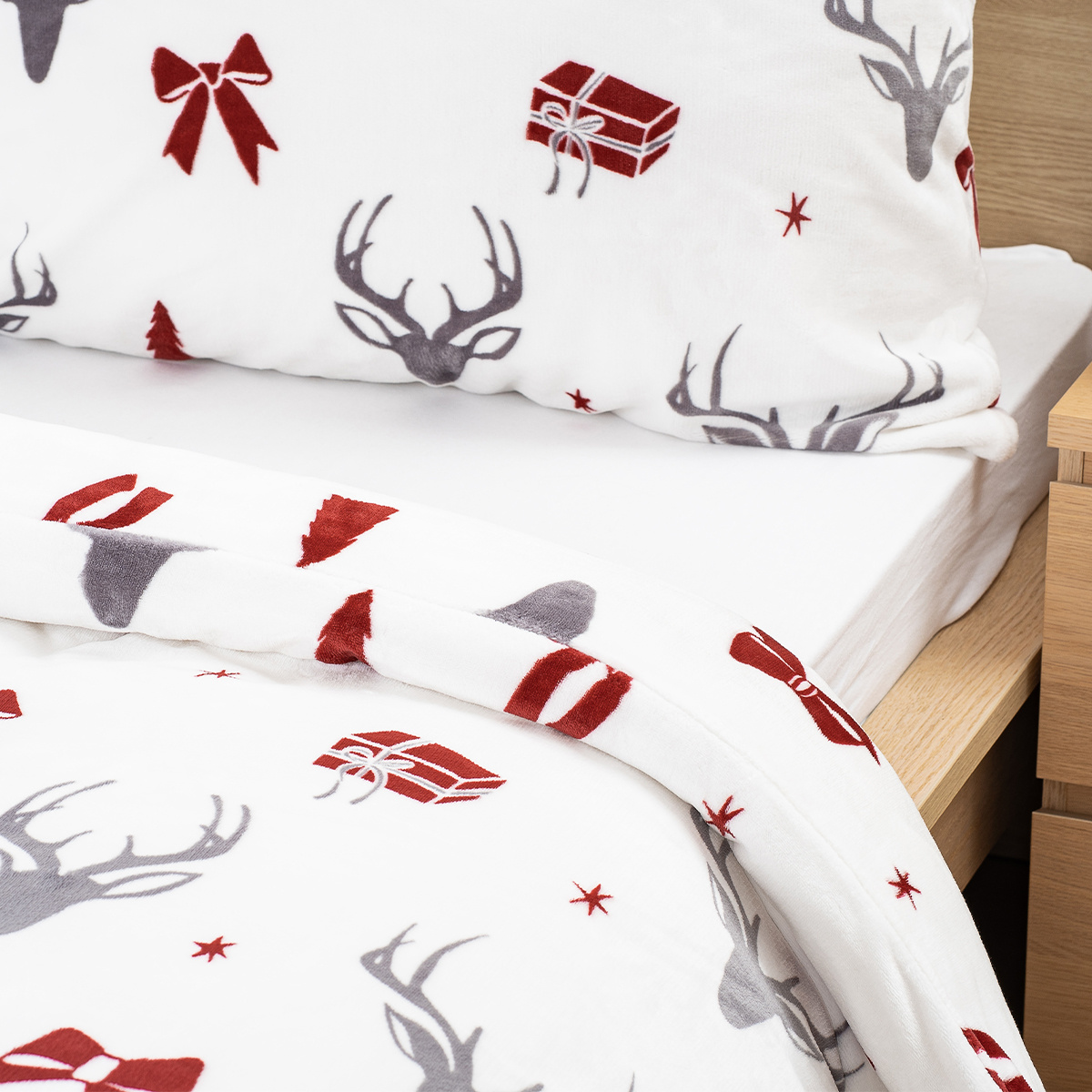 4Home Obliečky mikroflanel Stag & Bows, 140 x 200 cm, 70 x 90 cm – Obrázok 3