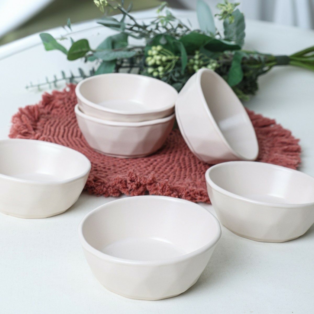 Súprava 6 kameninových misiek Facetta 12 cm, krémová – Obrázok 3