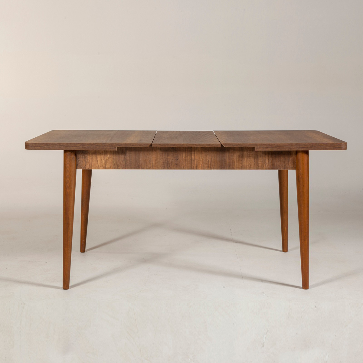 Jedálenský stôl Vina Walnut – Obrázok 4