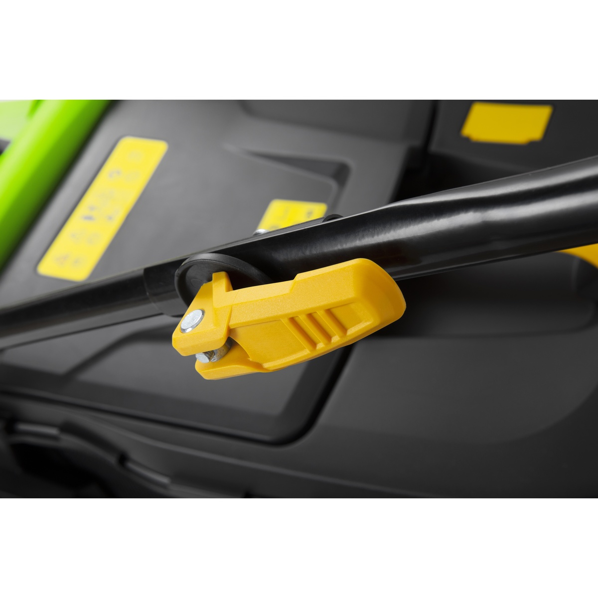 FIELDMANN FZR 70375-0 akumulátorová kosačka – Obrázok 5