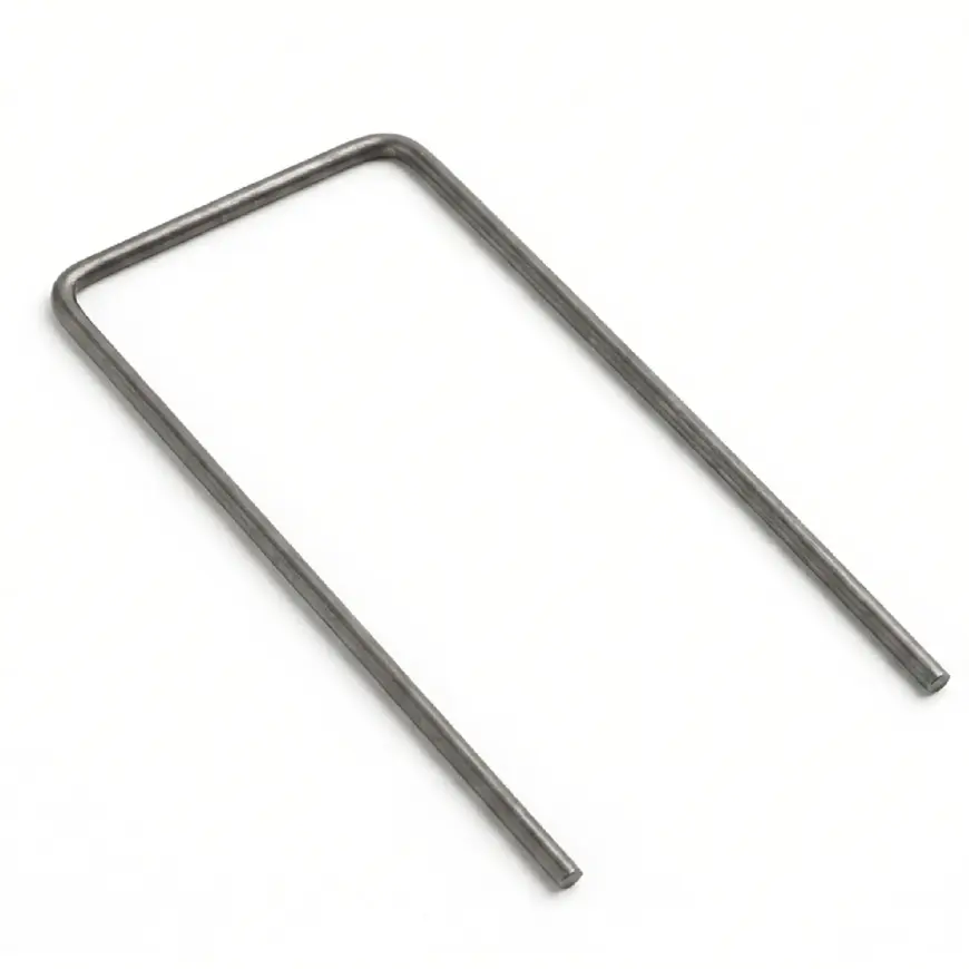 Kovové kolíky čierne  typ U 7x15 cm 50 ks