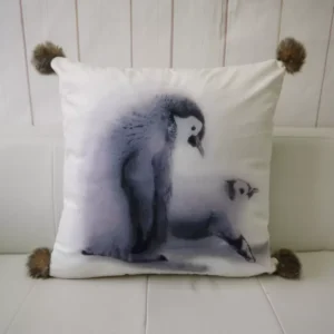 Obliečka na vankúš s brmbolcami 45×45 Tučniak